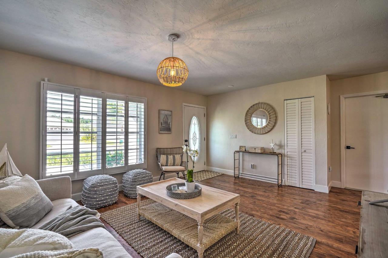 Naples Oasis With Screened Pool, Bike To Beach! Eksteriør billede